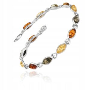 Srebro i bursztyn – idealne połączenie na każdą okazję