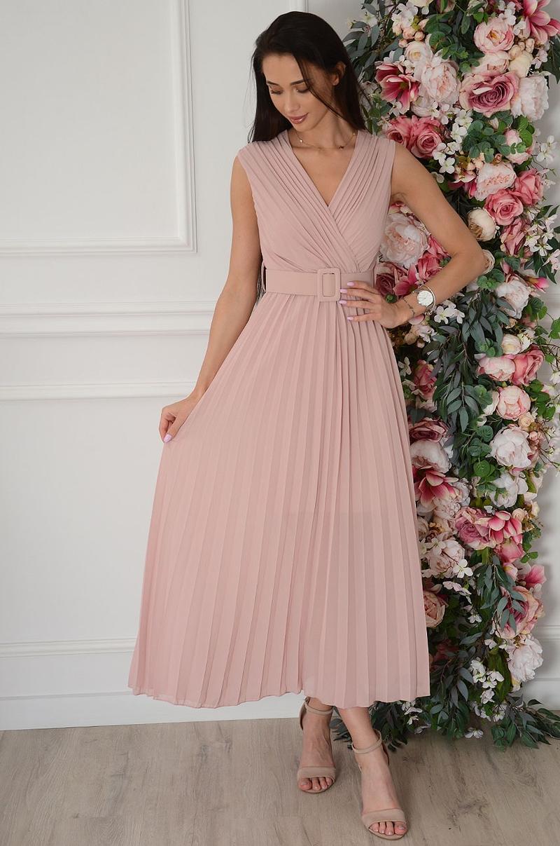 Materiał i jakość sukienek