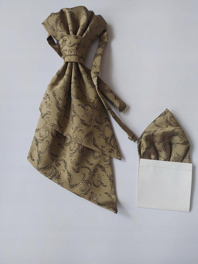 Jak dobrać musznik do stroju formalnego