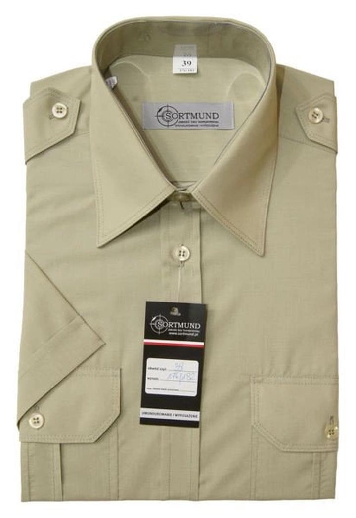 Kiedy nosić koszulę z krótkim rękawem