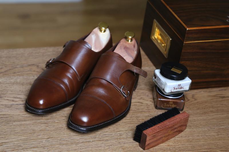 Przygotowanie butów do pastowania