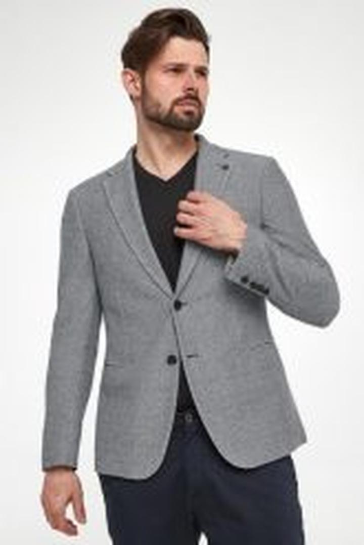 Przewodnik zakupu marynarki męskiej