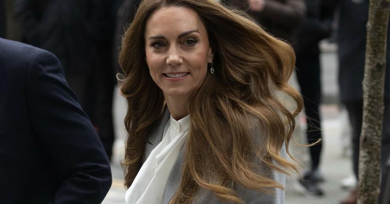 Kate Middleton jako muza stylu – odkryj modowe inspiracje królewskiej ikony