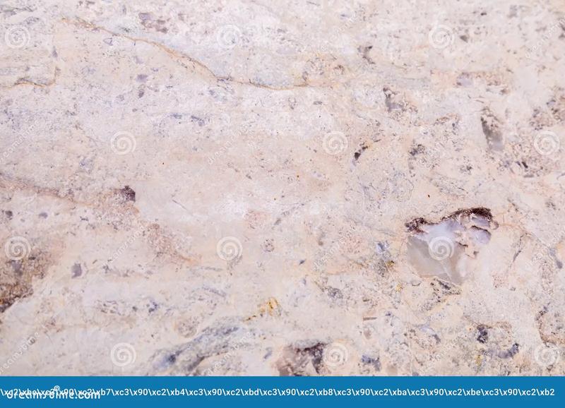 Makijaż i moda: jak tworzyć stylowe zestawienia z oryginalnymi makijażami