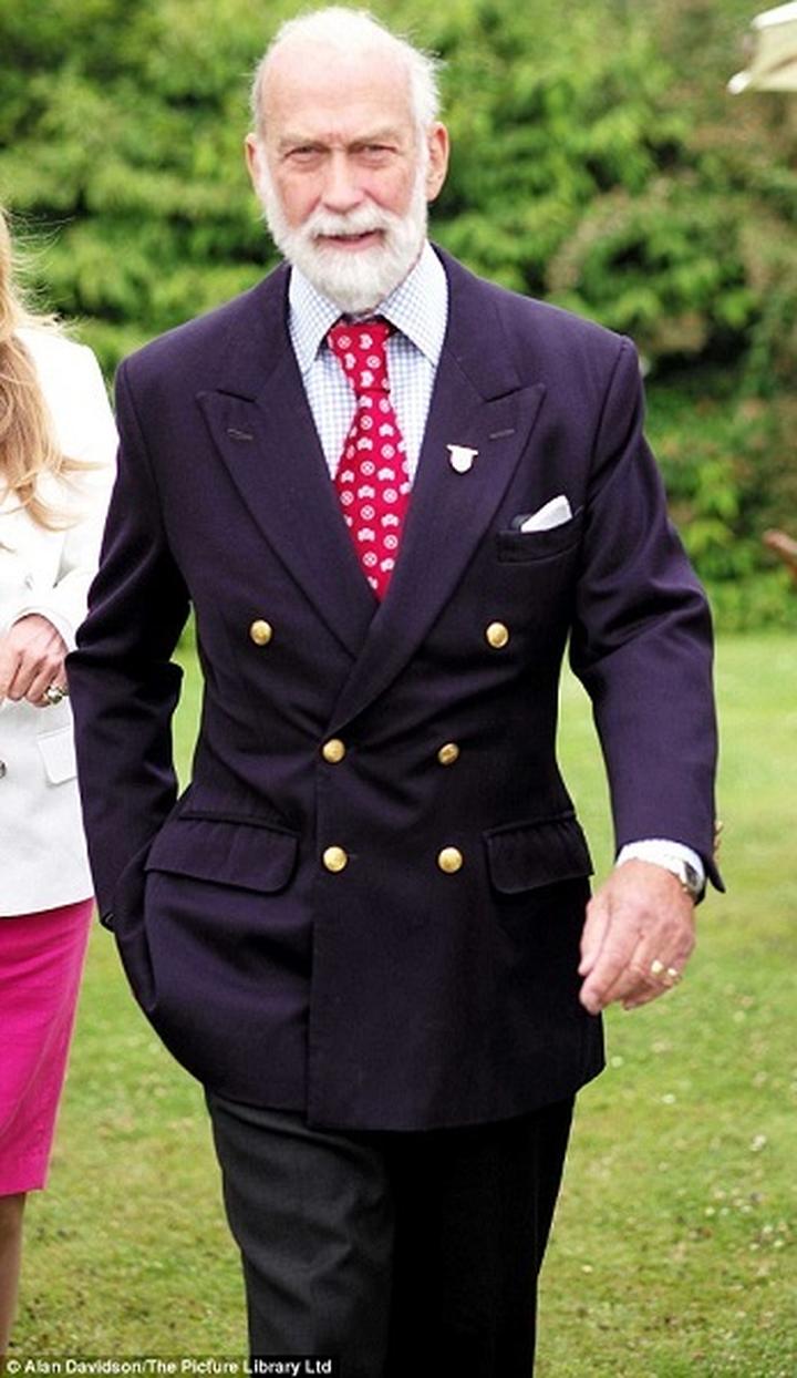 Akcesoria do marynarki klubowej