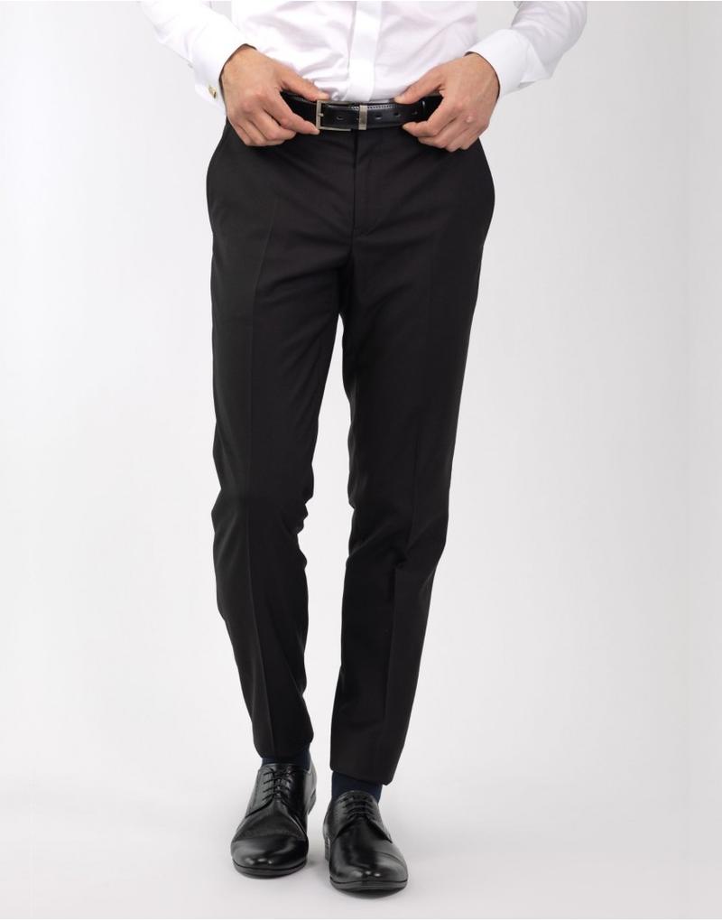 Jak prasować spodnie od garnituru