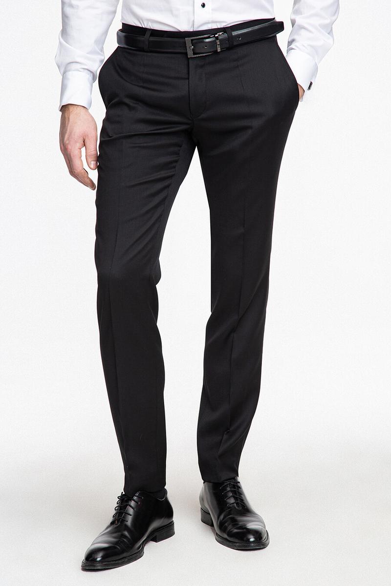 Prasowanie spodni garniturowych krok po kroku