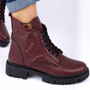 Bordowe buty męskie – jakie stylizacje podkreślą ich urok?