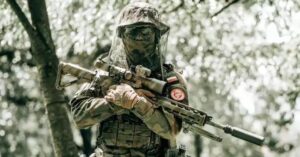 Jak sztuczka snajperów może pomóc w redukcji stresu w pracy?