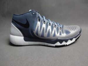 Jak wybrać najlepsze buty na siłownię, by osiągnąć maksymalne wyniki?