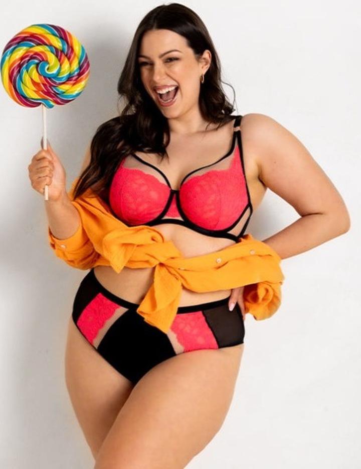 Biustonosz nisko zapinany