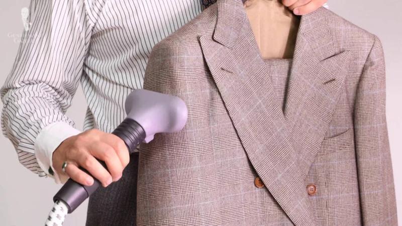 Prasowanie i parowanie marynarek: Jak to zrobić bez ryzyka uszkodzenia?